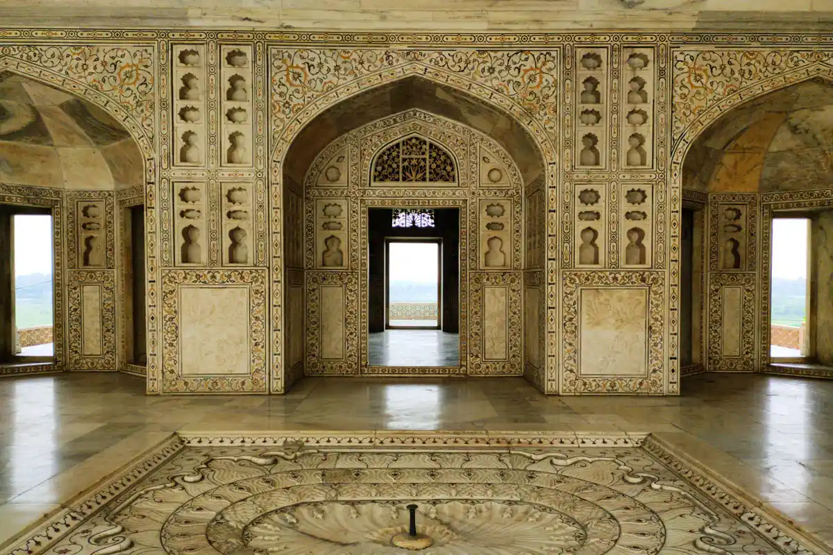 Agra Muthamman Tour