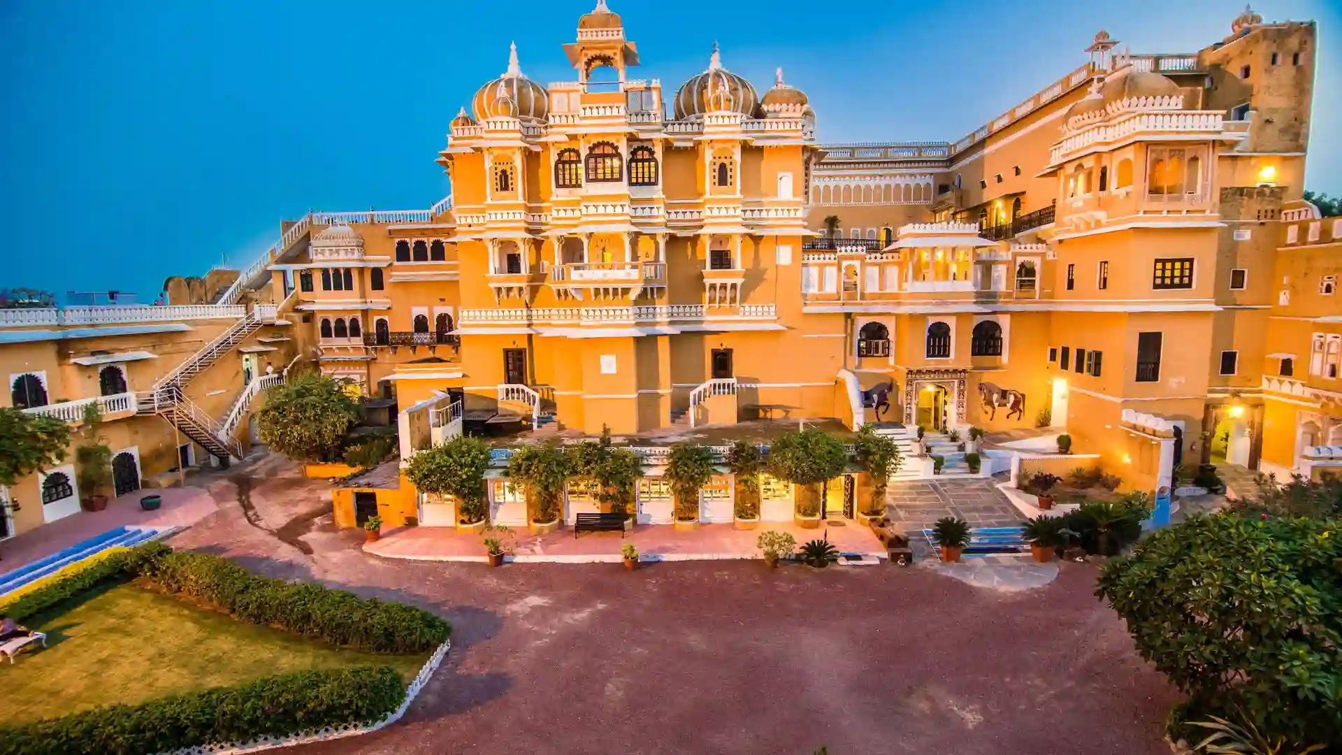Devgarh Tour Hire